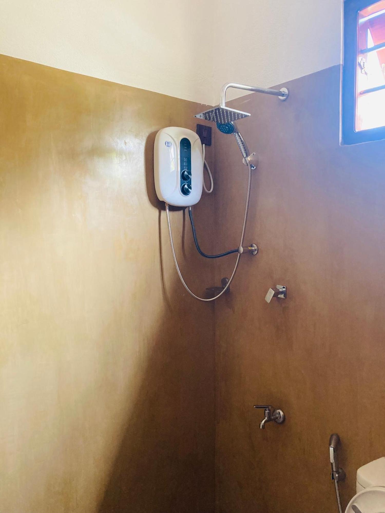 Ayubowan Hiriketiya Appartement Zuid-Dikwella Buitenkant foto