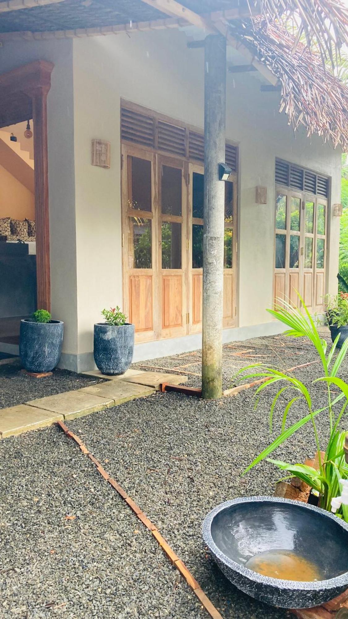 Ayubowan Hiriketiya Appartement Zuid-Dikwella Buitenkant foto
