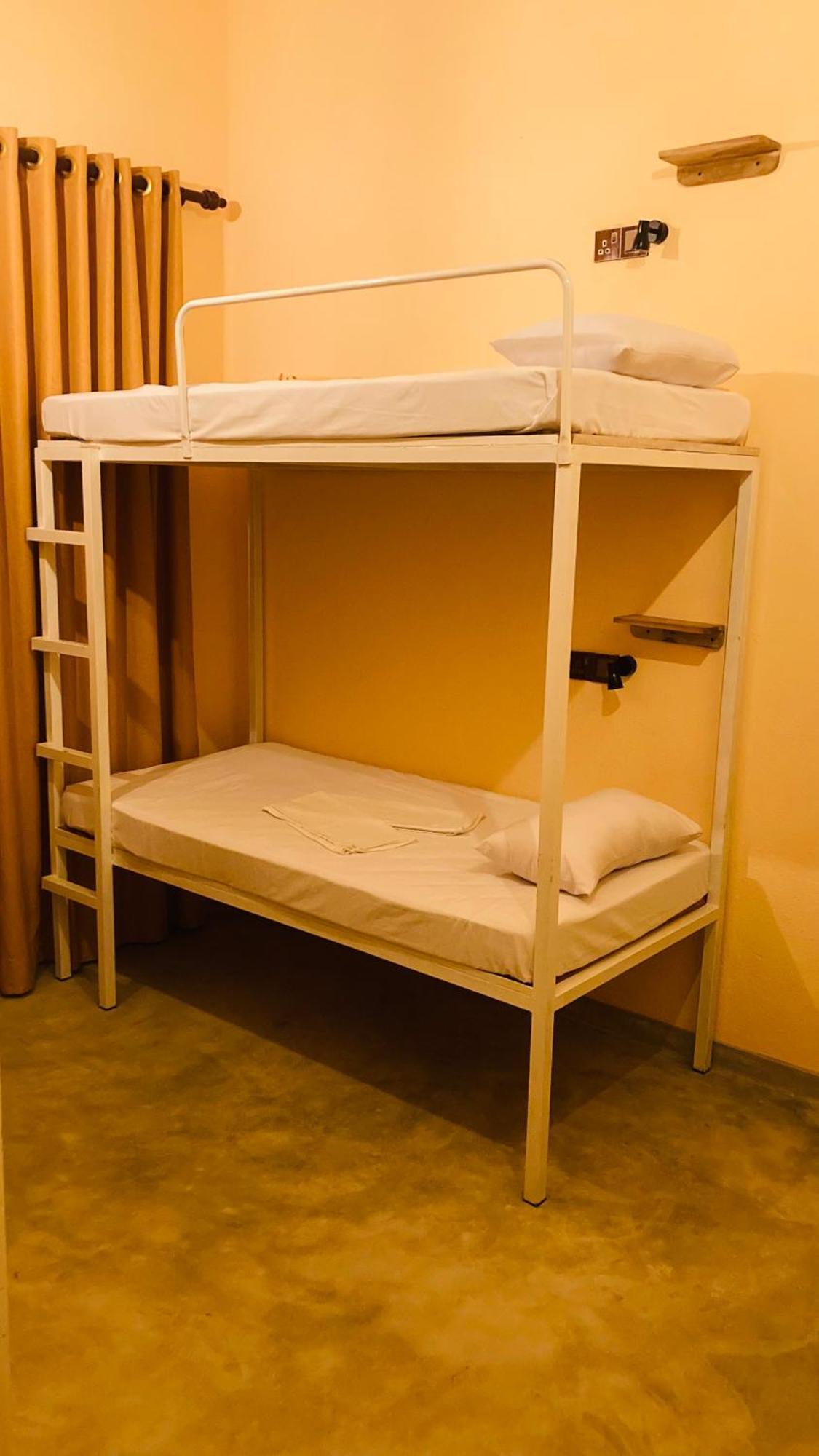 Ayubowan Hiriketiya Appartement Zuid-Dikwella Buitenkant foto
